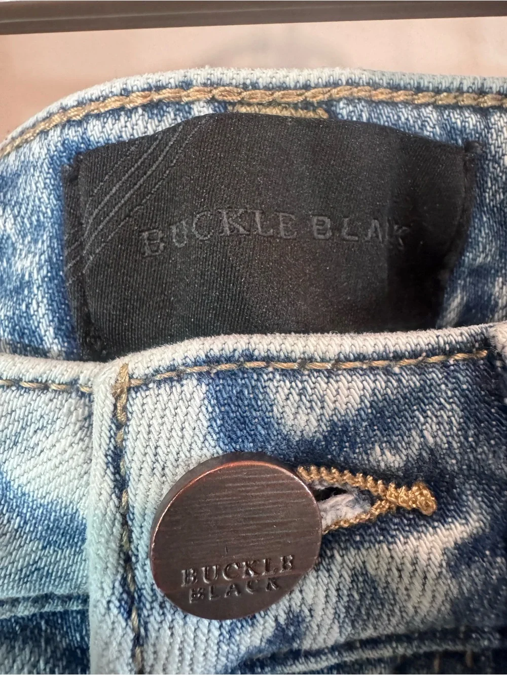 Buckle Light Blue High-Rise Women’s Jeans